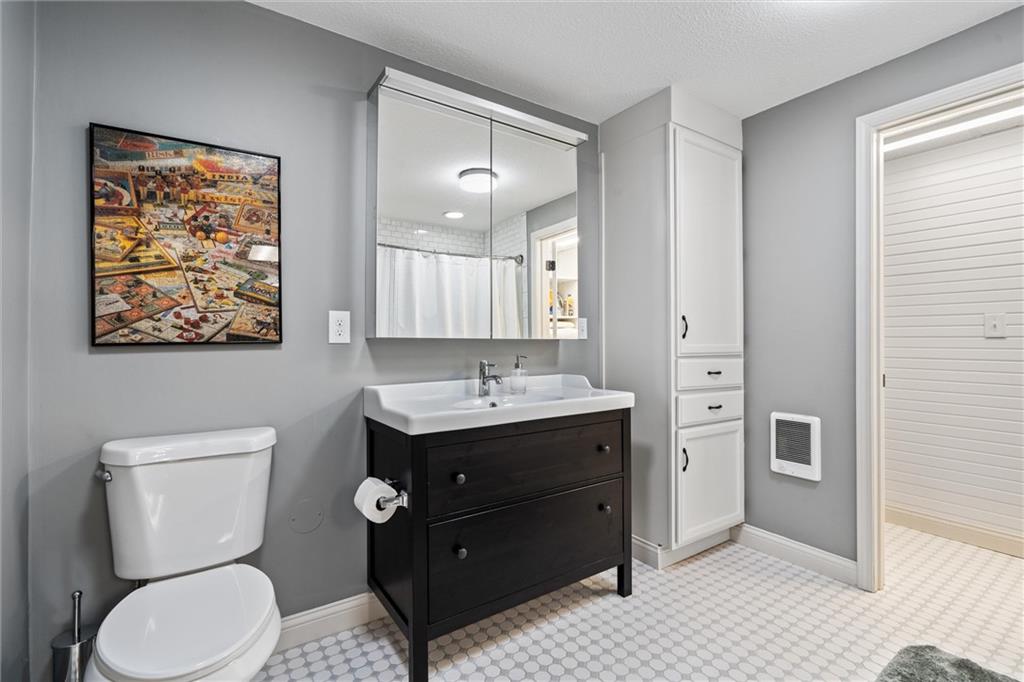 2813 Chatelain Court Unit: A