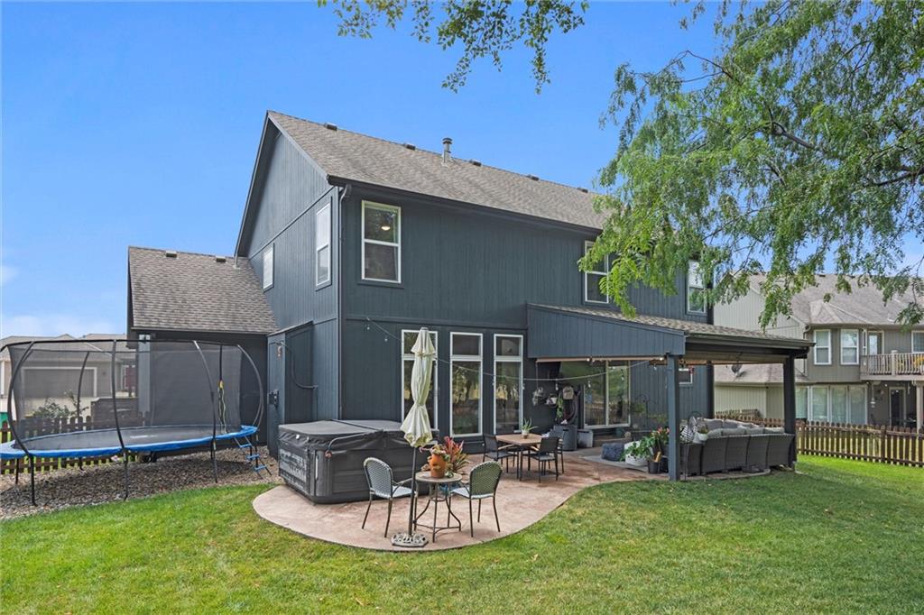 2352 SW River Spring Road