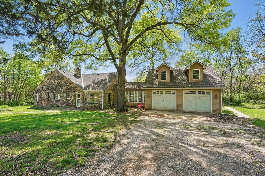 1548 NE Woods Chapel Road
