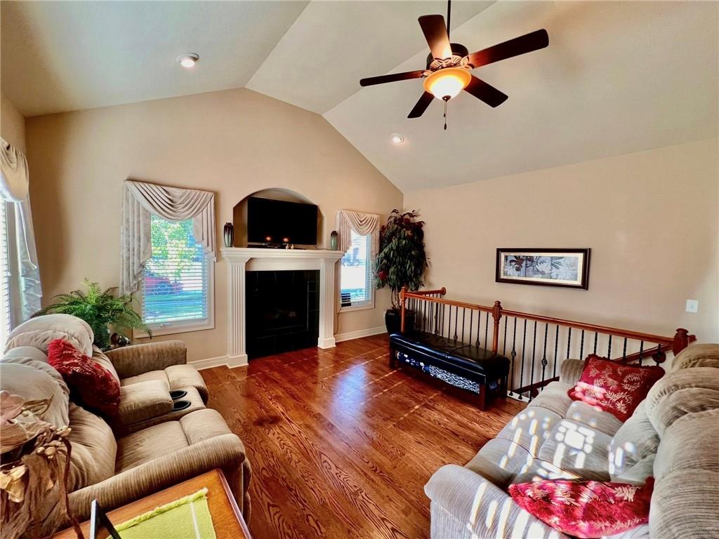 4149 NE Chapel Manor Drive