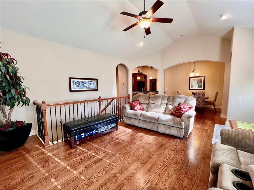 4149 NE Chapel Manor Drive