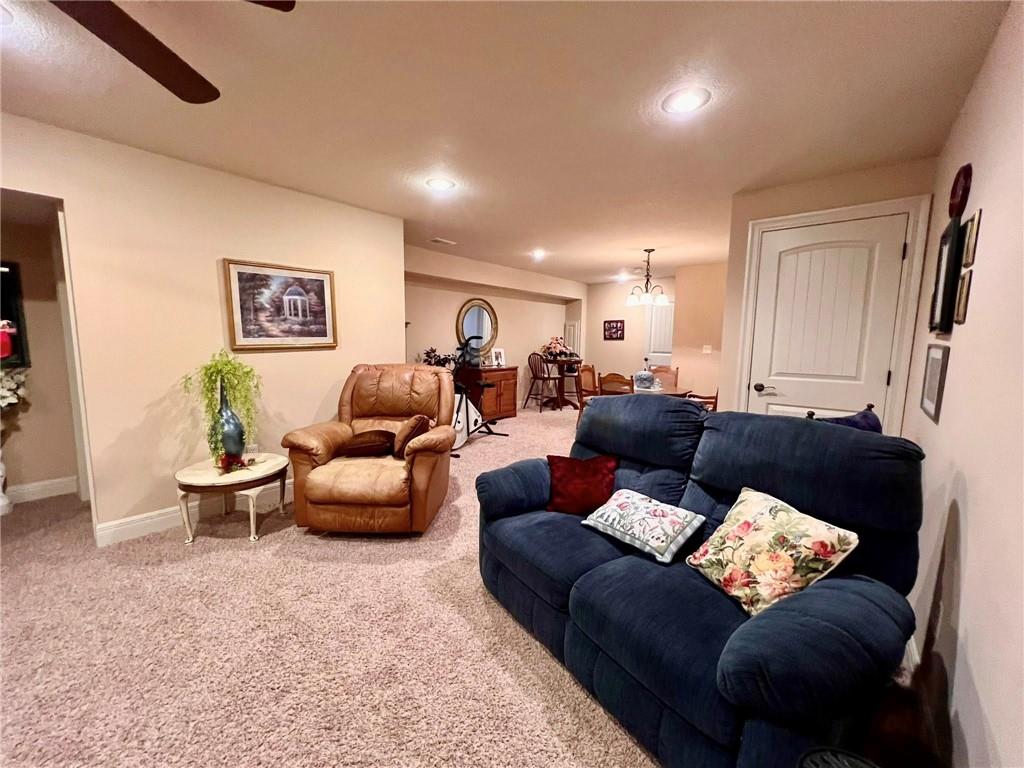 4149 NE Chapel Manor Drive