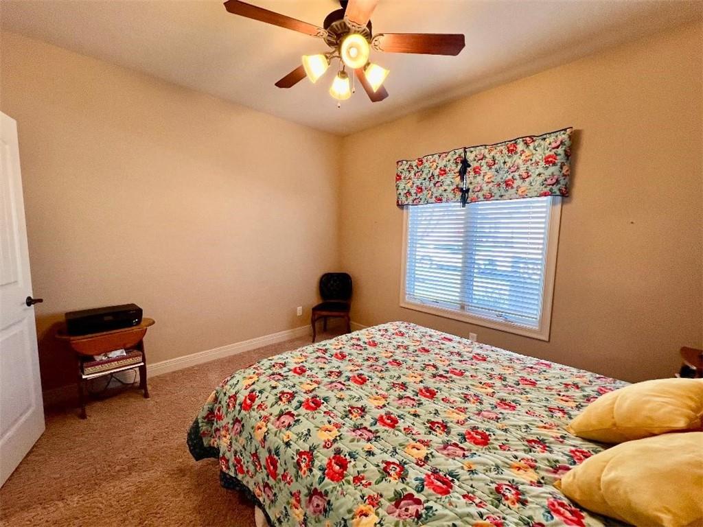 4149 NE Chapel Manor Drive