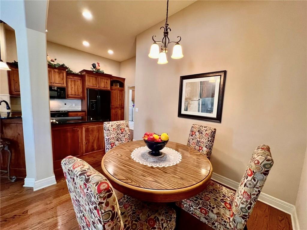 4149 NE Chapel Manor Drive