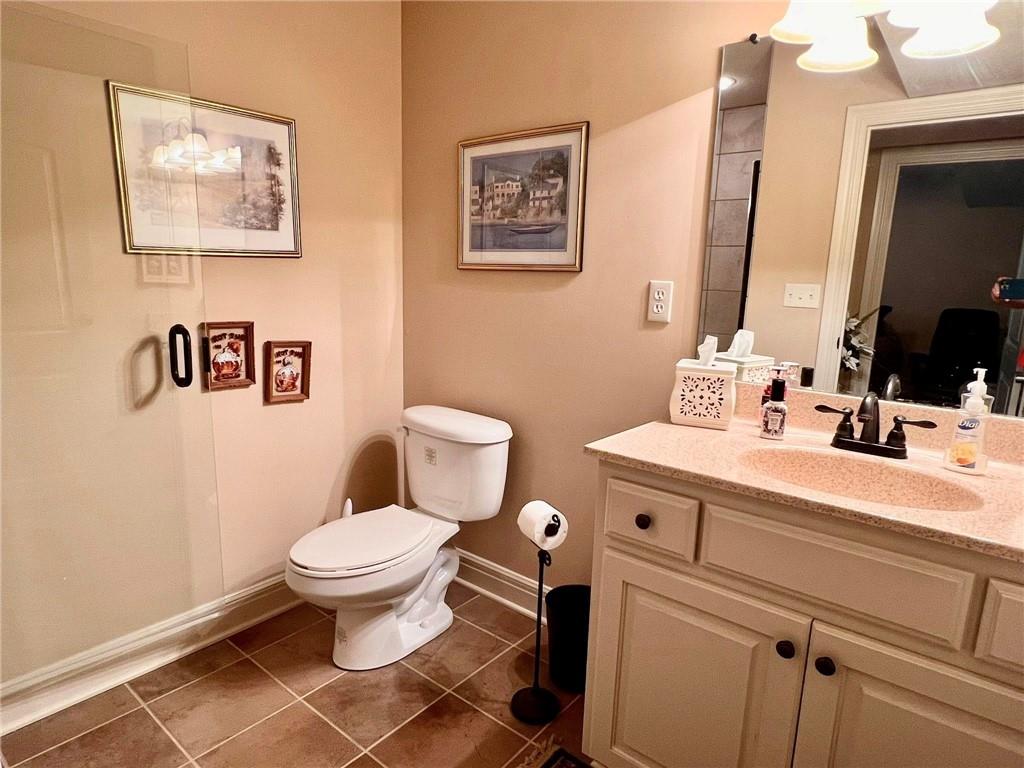 4149 NE Chapel Manor Drive