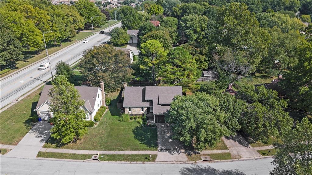 3731 NE Chapel Drive