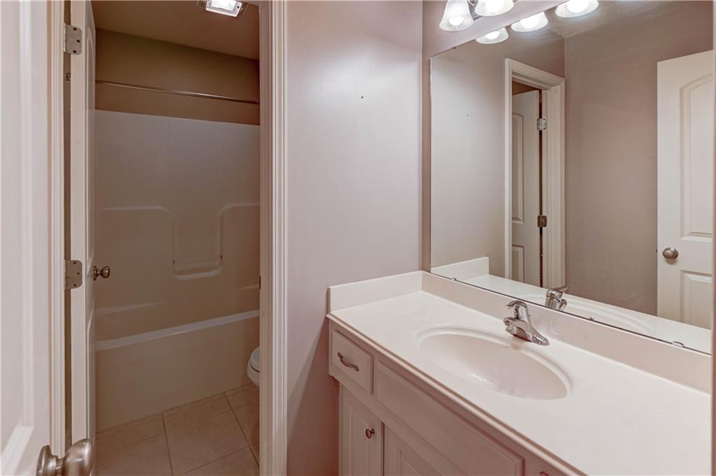 820 SW 36th Street