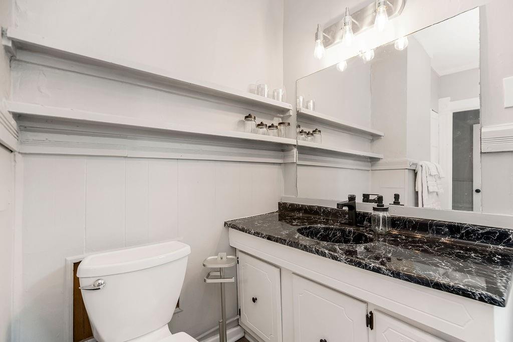 3951 Warwick Street