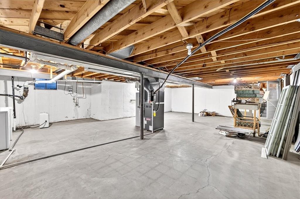 5543 Roeland Drive