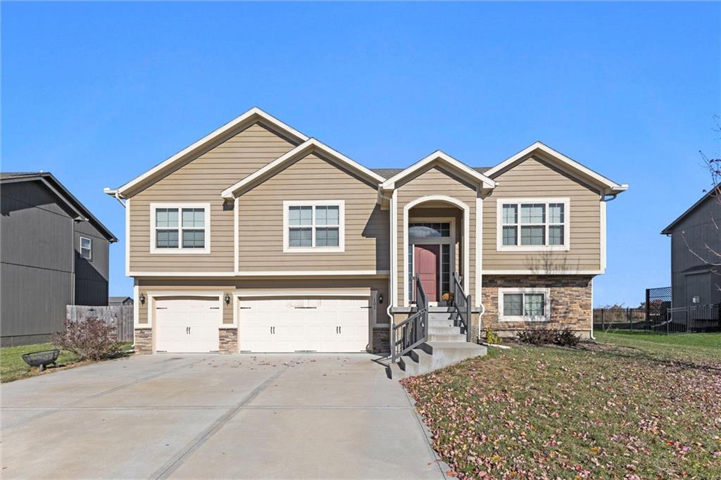 101 SW Ayden Lane
