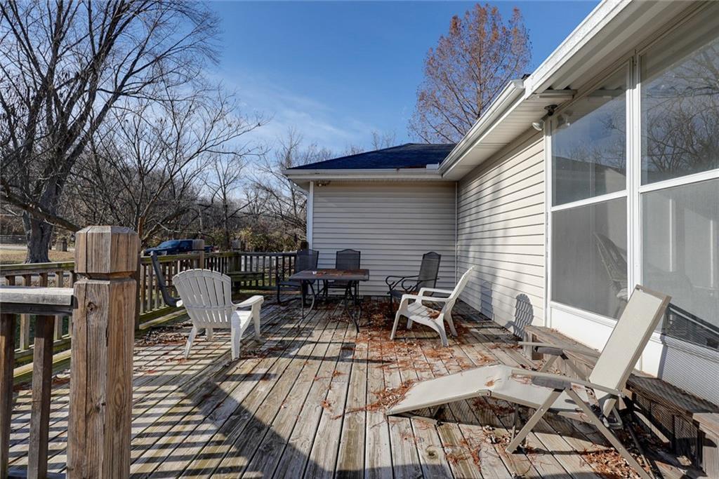 1225 Berry Road