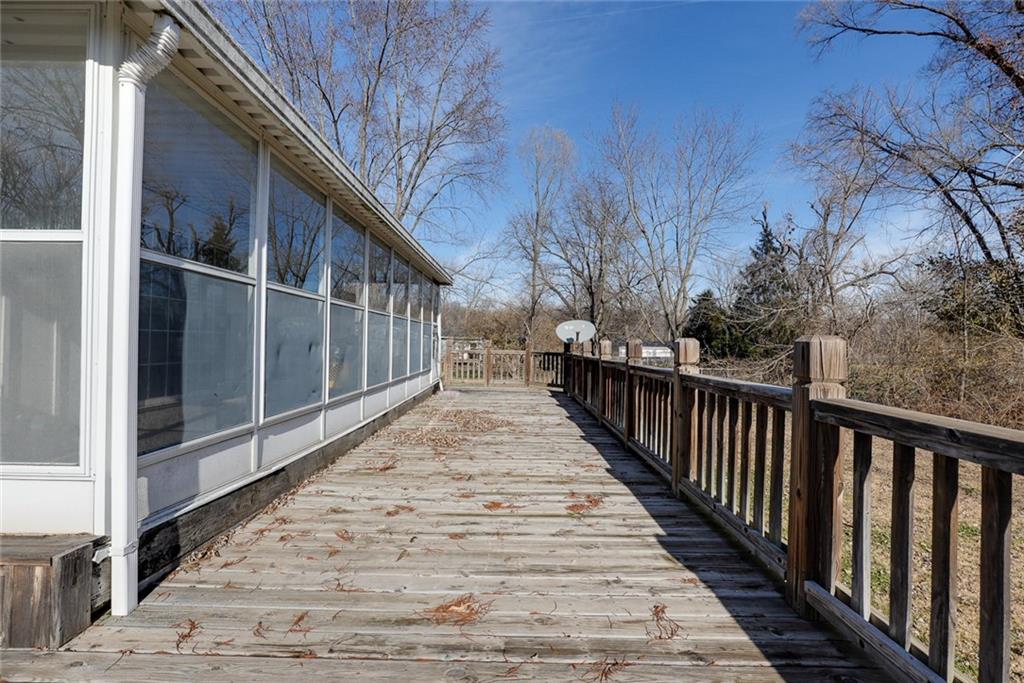 1225 Berry Road