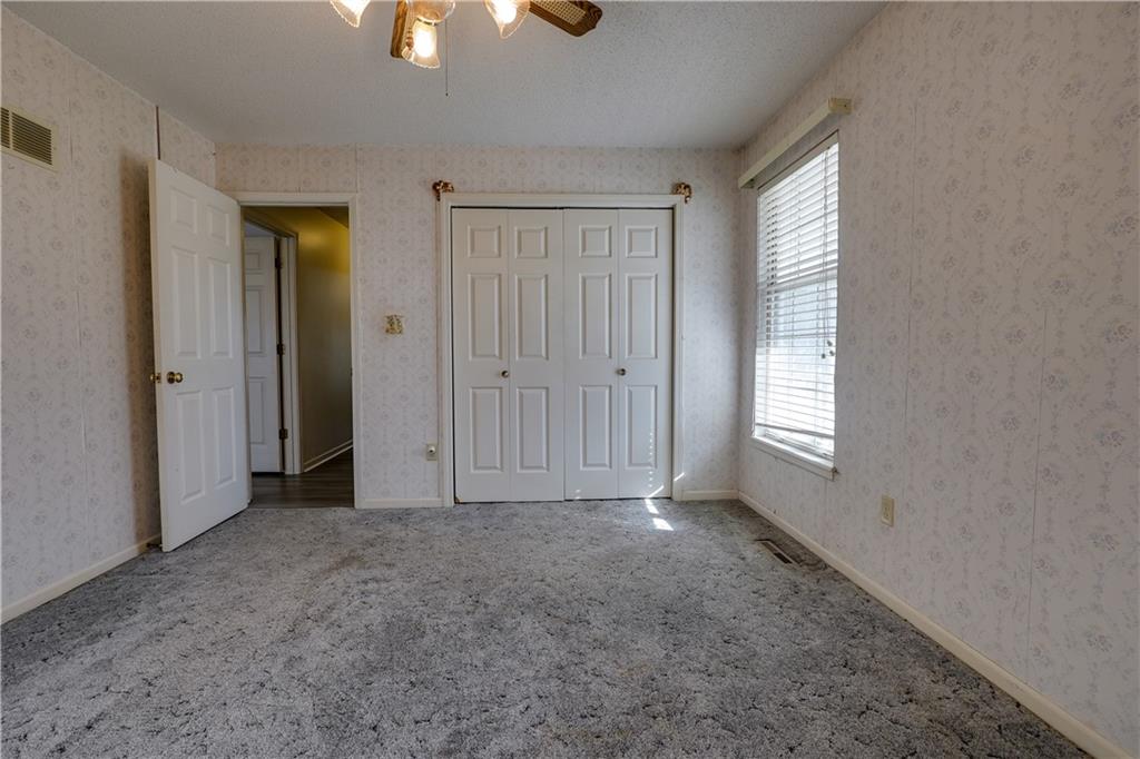 1225 Berry Road