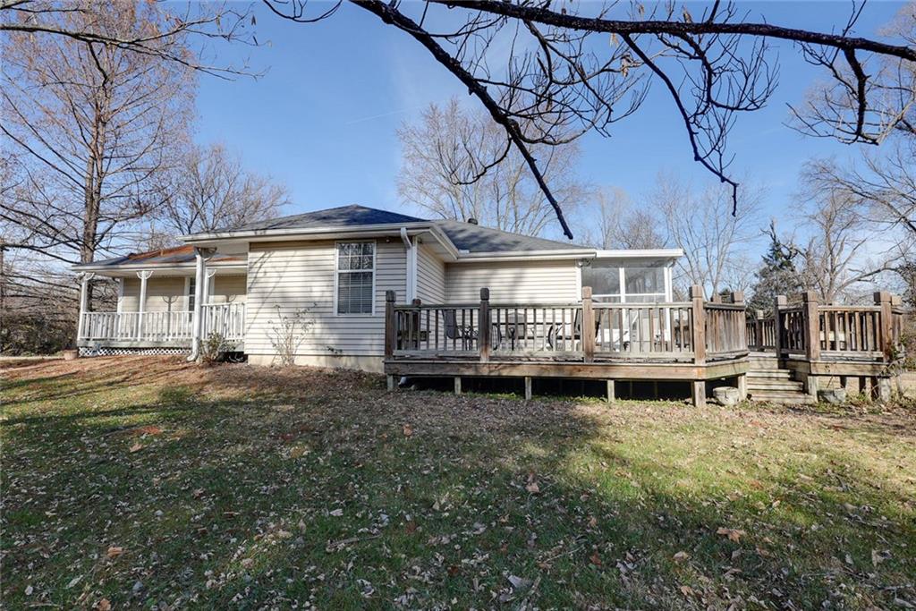 1225 Berry Road