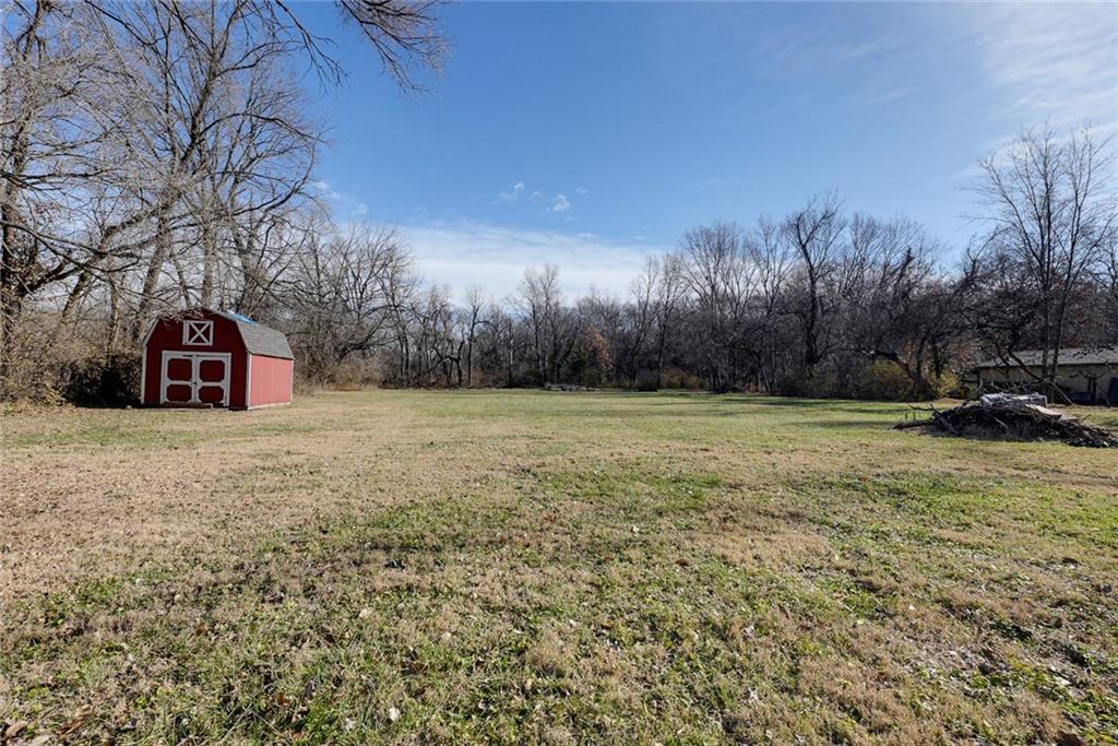 1225 Berry Road