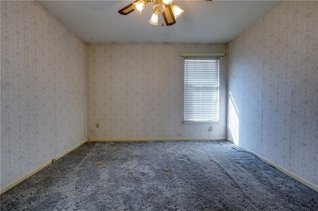1225 Berry Road
