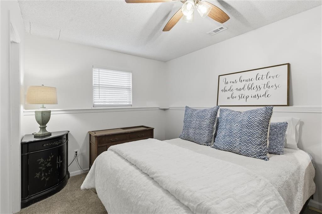 328 SW Chatham Court