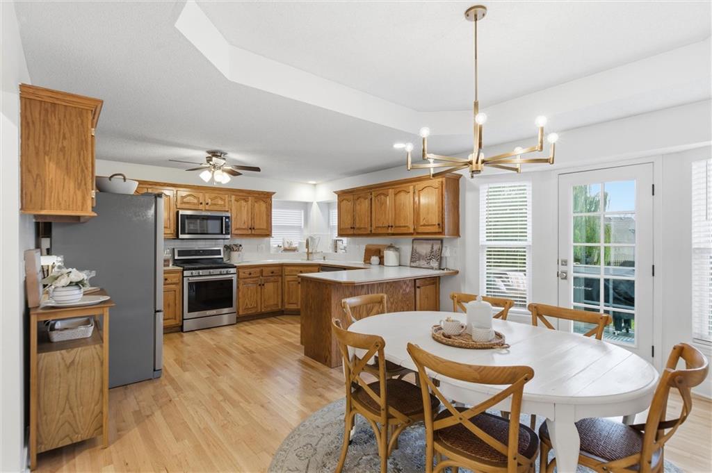 328 SW Chatham Court