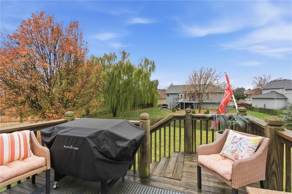 328 SW Chatham Court