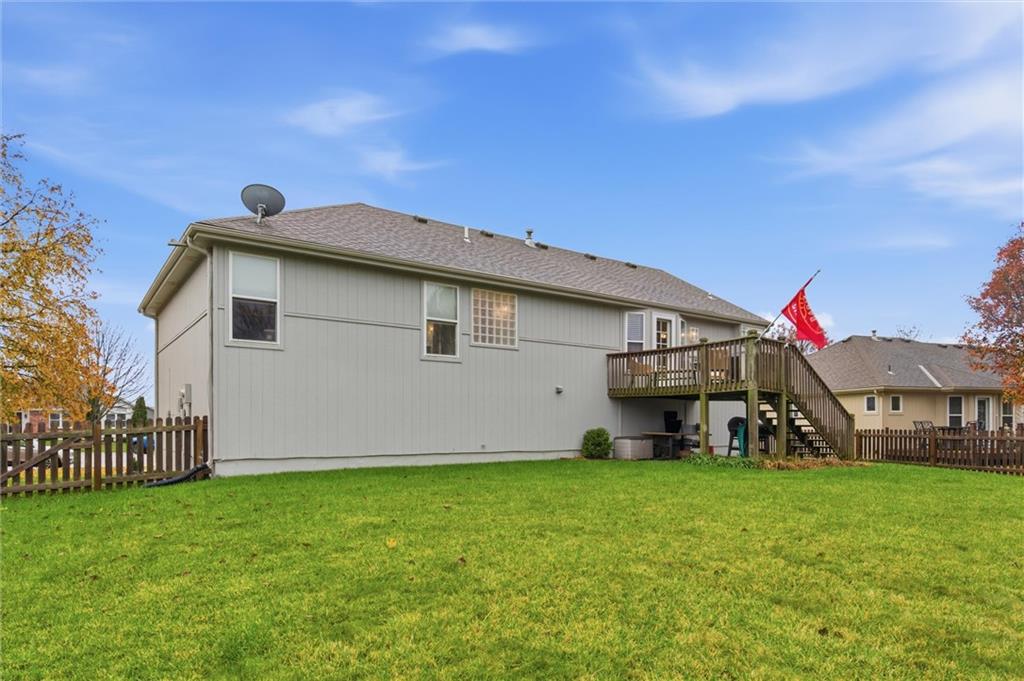 328 SW Chatham Court