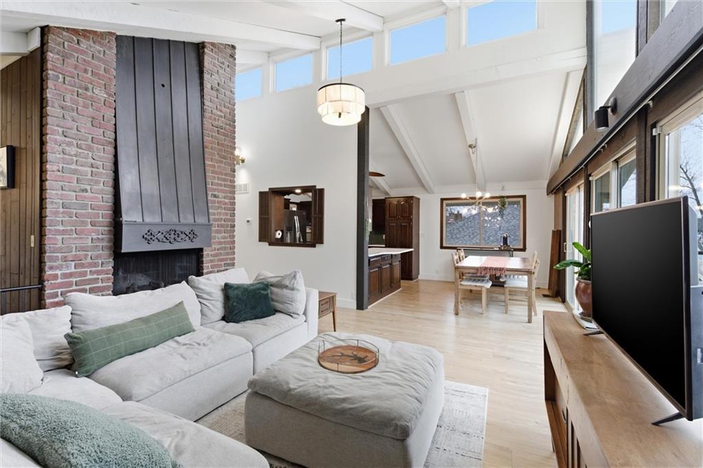 33 Anchor Drive