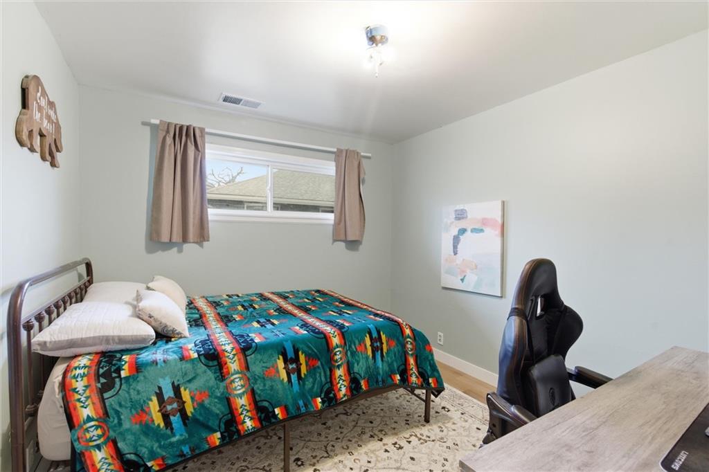 33 Anchor Drive