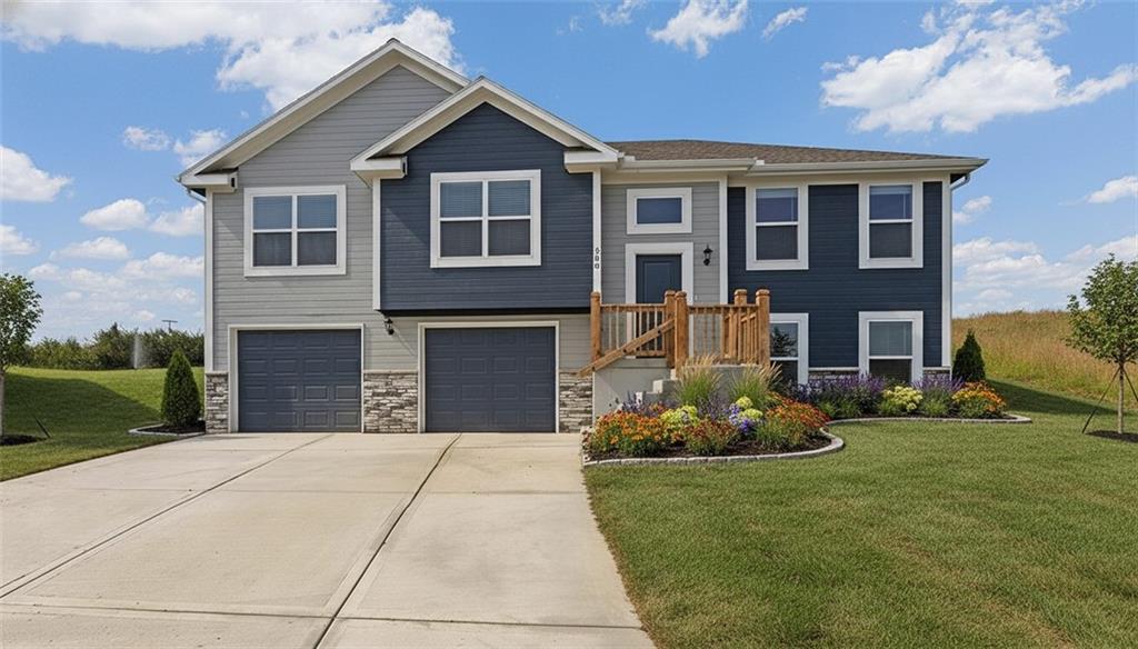 710 Blazing Star Drive