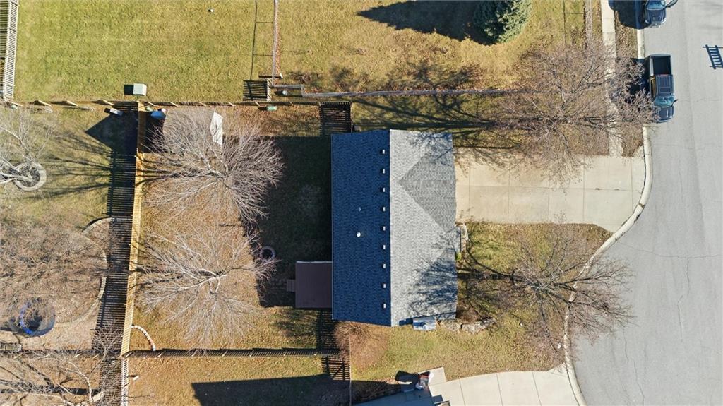 1214 SW Windcrest Court