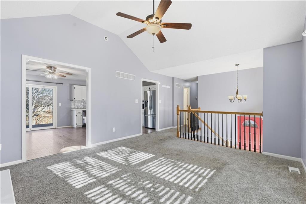 1214 SW Windcrest Court