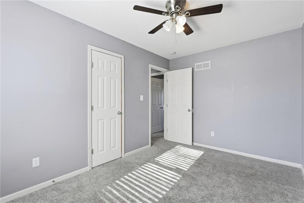 1214 SW Windcrest Court