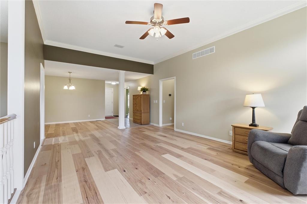 1009 SW Blazing Star Drive