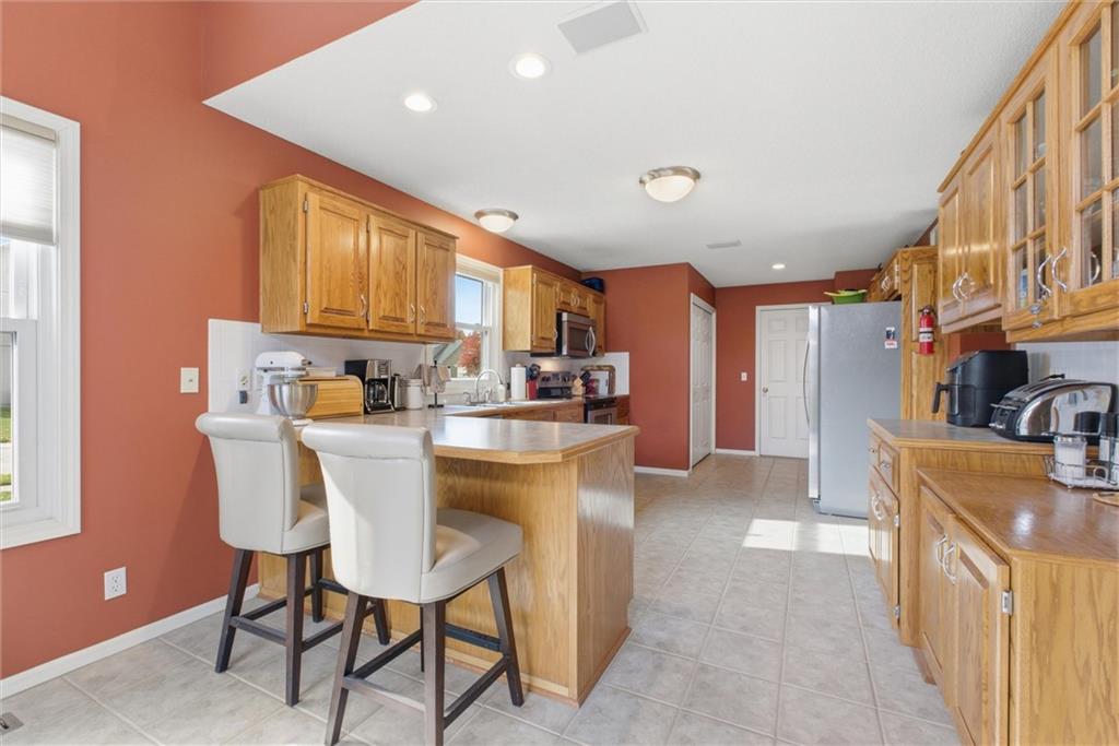 1009 SW Blazing Star Drive