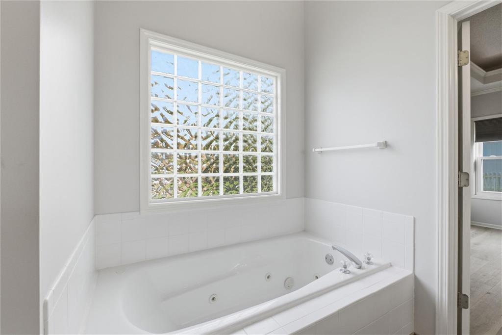 1009 SW Blazing Star Drive