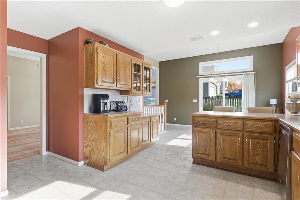 1009 SW Blazing Star Drive