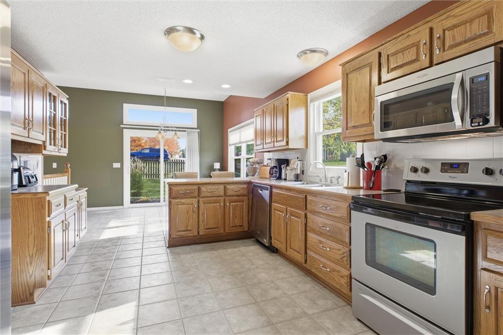 1009 SW Blazing Star Drive