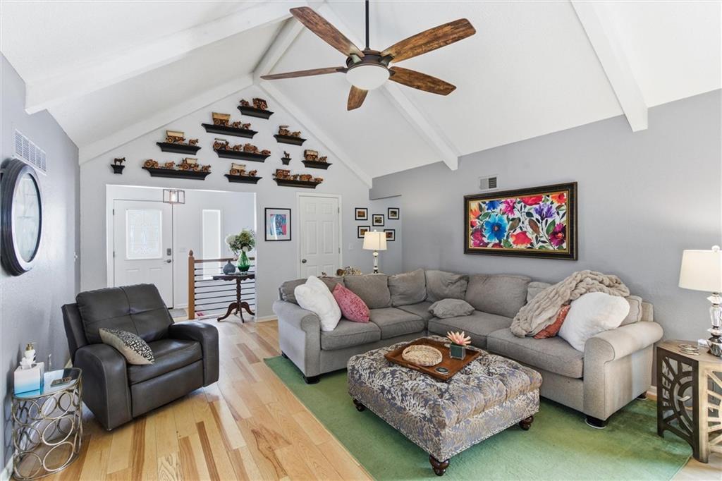 308 SE Colony Drive