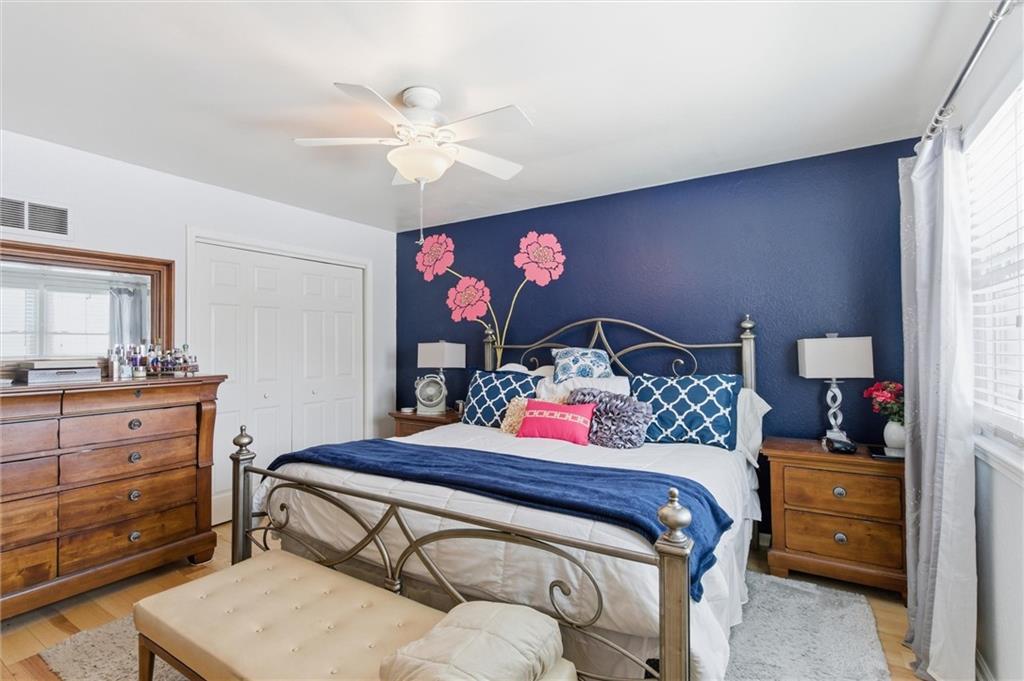 308 SE Colony Drive