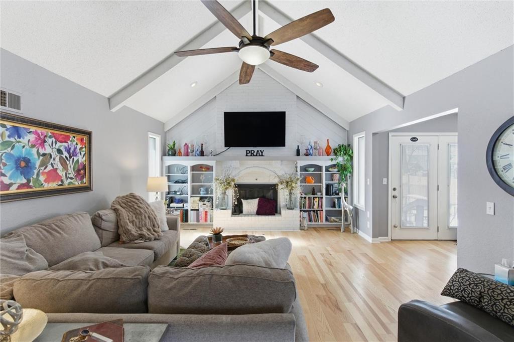 308 SE Colony Drive