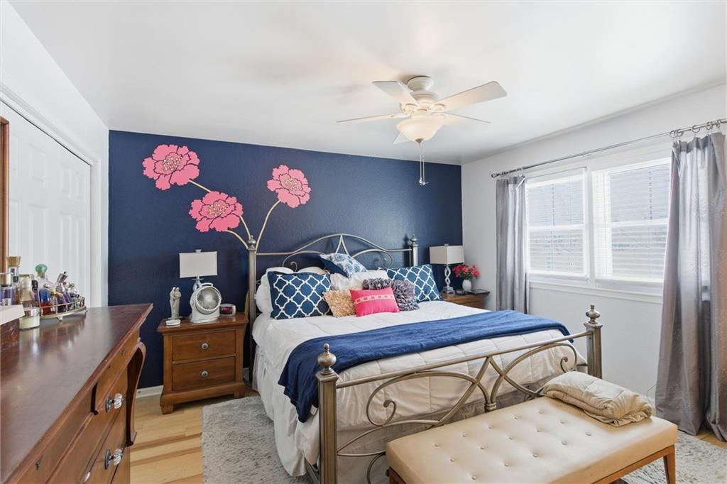 308 SE Colony Drive