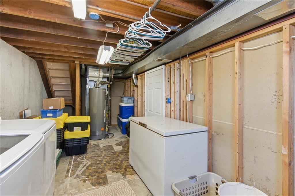 308 SE Colony Drive