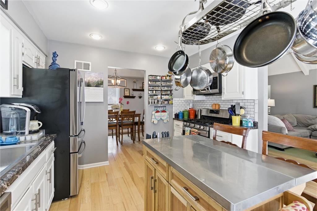 308 SE Colony Drive