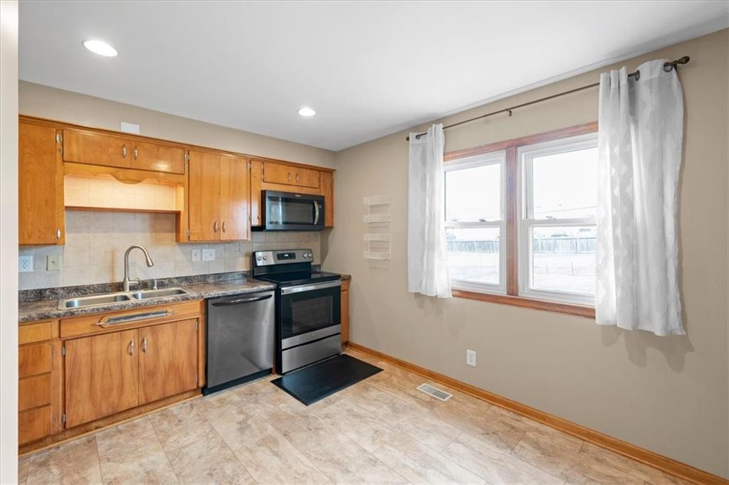 2408 NE 60th Street