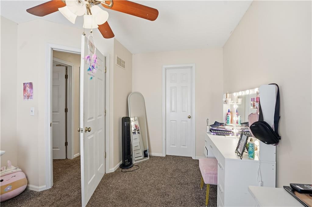 9735 NW 87th Terrace