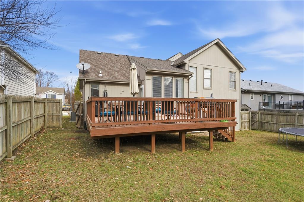 9735 NW 87th Terrace