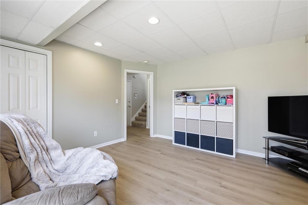 1016 NE Depot Drive