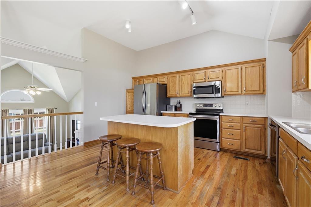 1016 NE Depot Drive