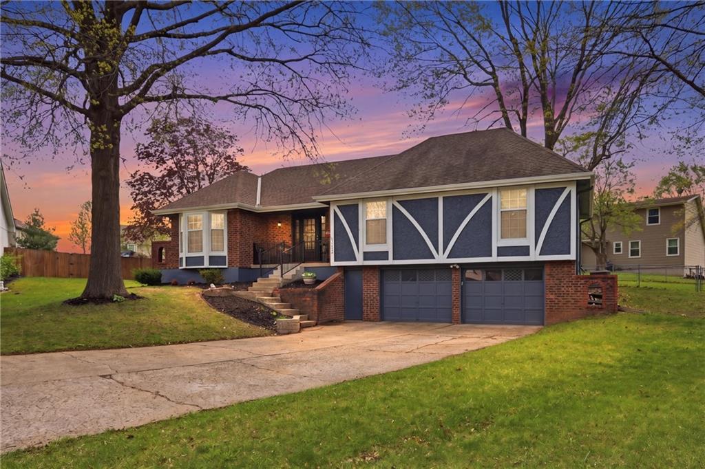 1008 SW Hiawatha Drive