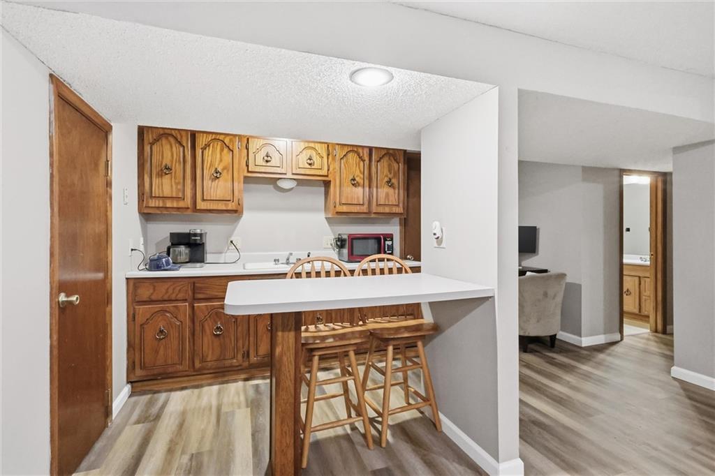 1008 SW Hiawatha Drive