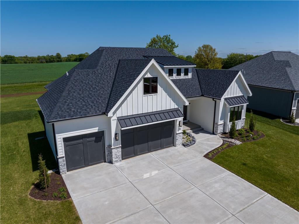 10 Red Fox Circle