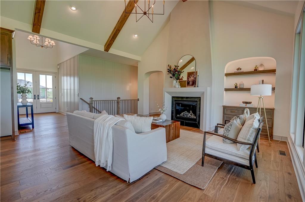 10 Red Fox Circle